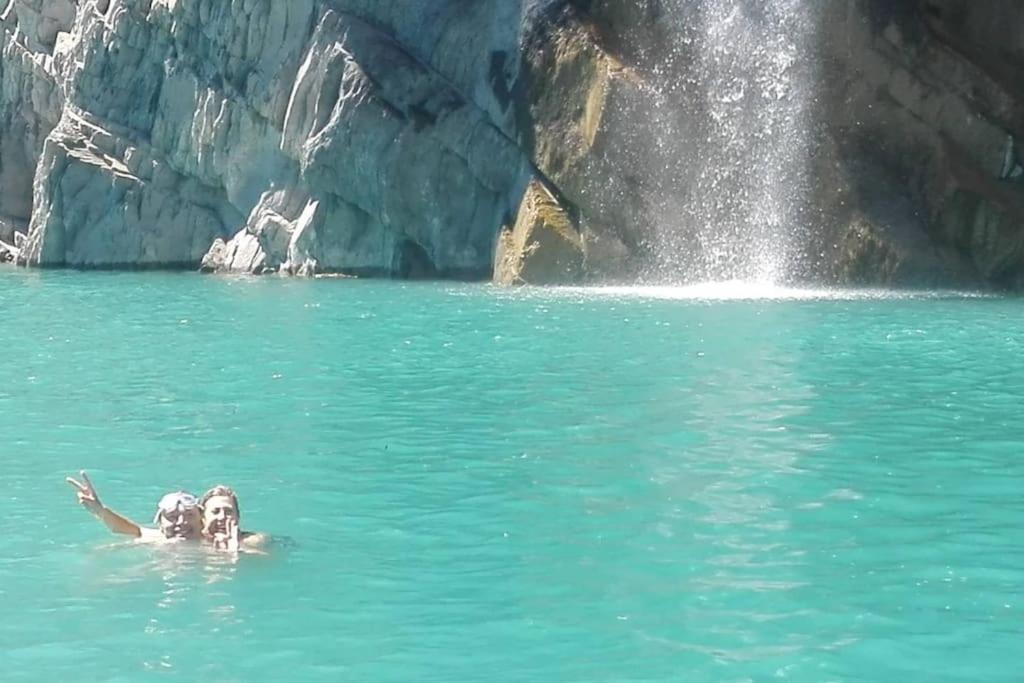 Gite De Charme : La Grange Au Lac Azur Treffort  Esterno foto