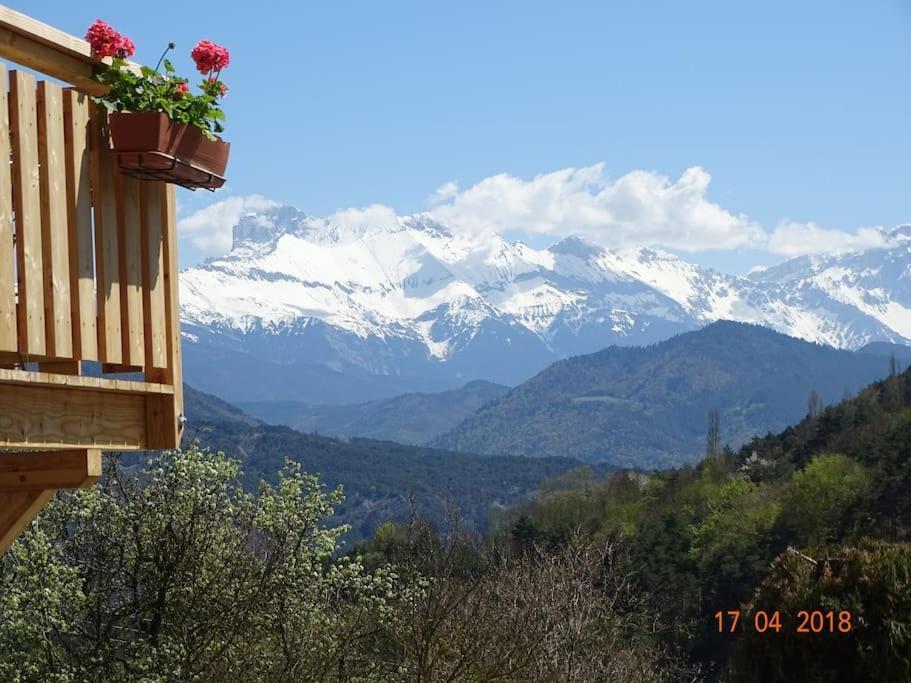 Gite De Charme : La Grange Au Lac Azur Treffort  Esterno foto